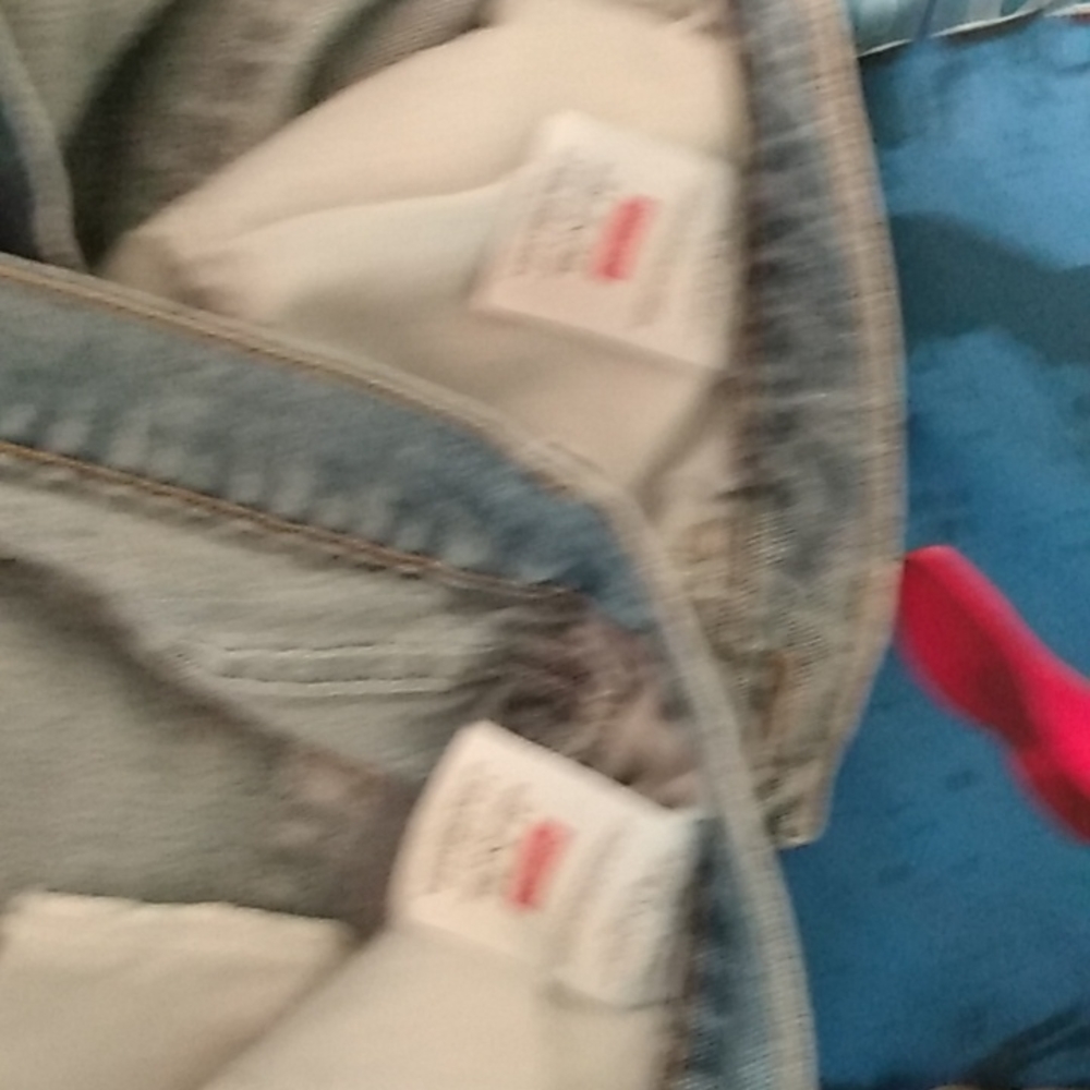 Jeans - Picture 9 of 9